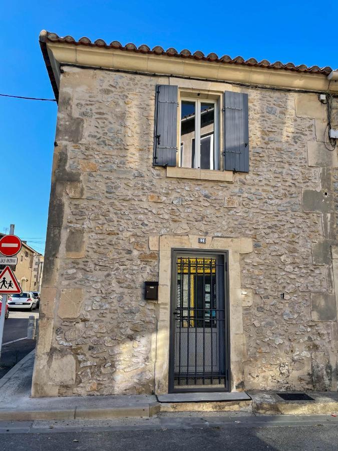 Arles Fait Sa Revolution Villa Luaran gambar